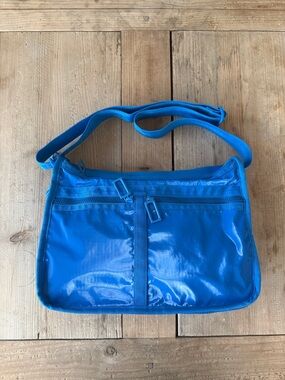 Lesportsac 1974 Vibrant Blue Coated Nylon Crossbody Messenger Bag Japan Limited